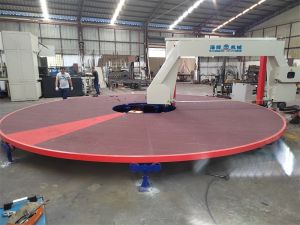 Disc cutting machine